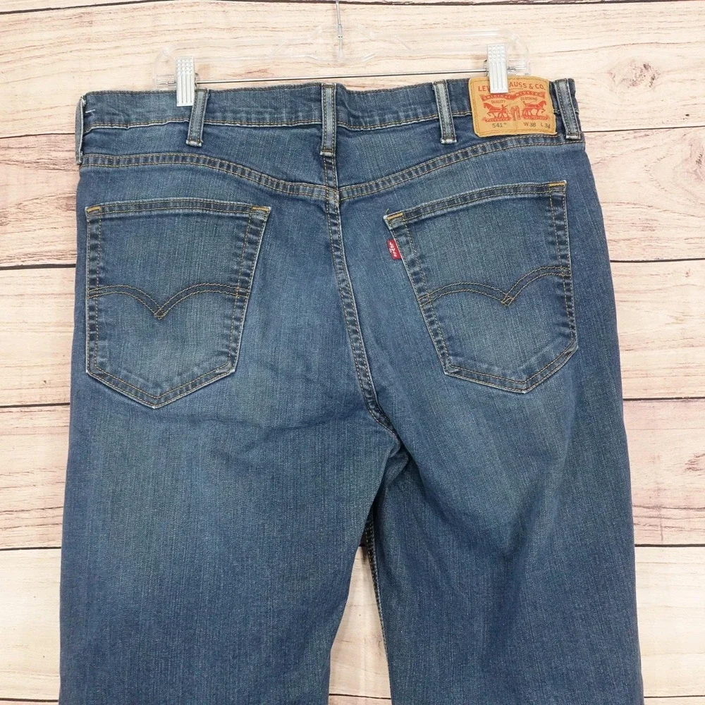 Levis 541 Jeans Mens 38x34 Blue Medium Wash Athletic Taper Stretch Denim Pants